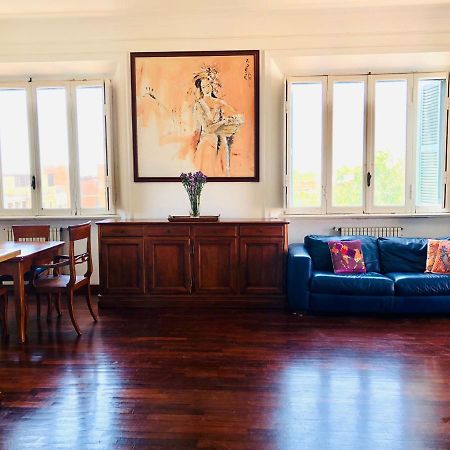 Penthouse Sea View Apartment Лидо ди Остия Екстериор снимка