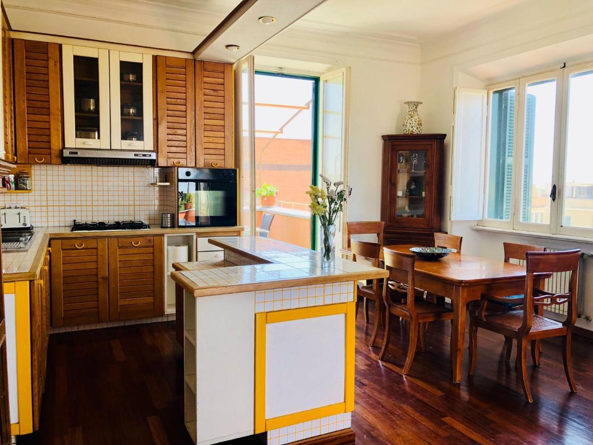 Penthouse Sea View Apartment Лидо ди Остия Екстериор снимка