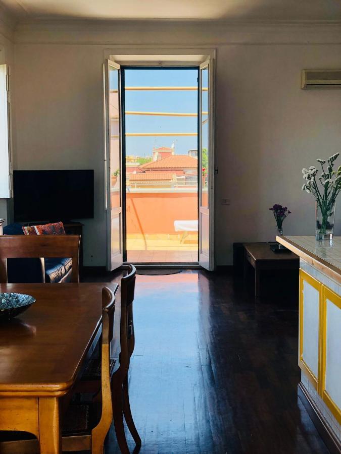 Penthouse Sea View Apartment Лидо ди Остия Екстериор снимка